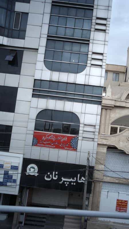 عکس دکتر پژمان آقایی در عظیمیه کرج