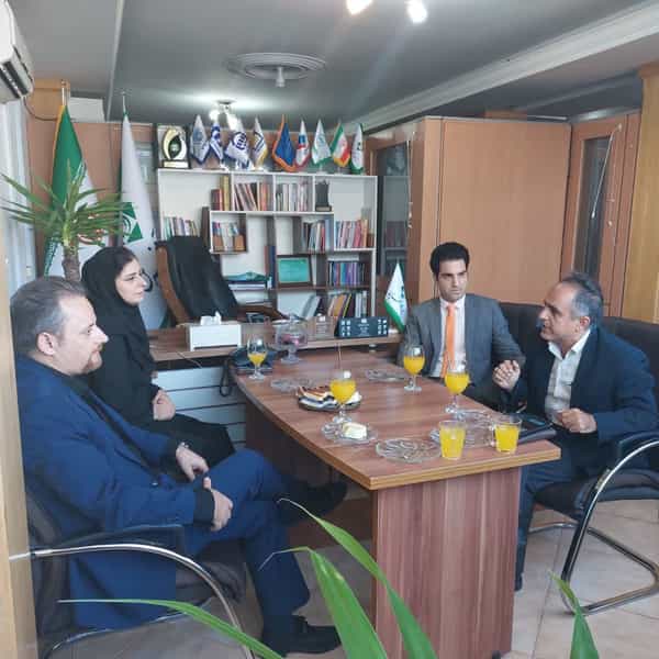 عکس دکتر بیمه کرج