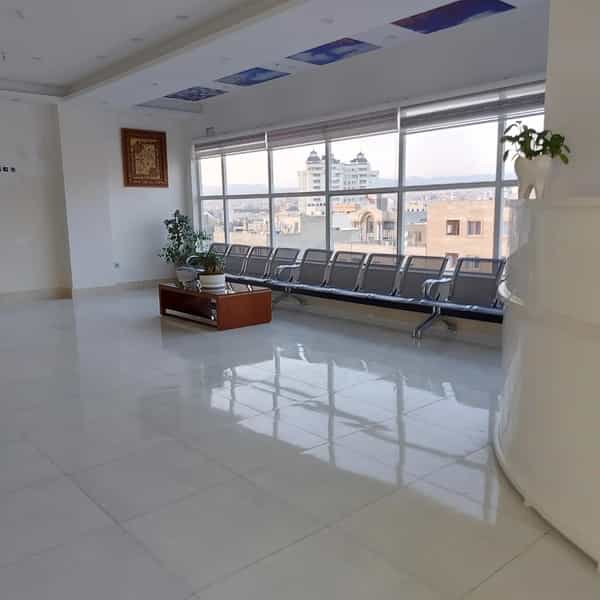 عکس کلینیک دندانپزشکی دکتر باغستانی جهانشهر در جهان شهر کرج