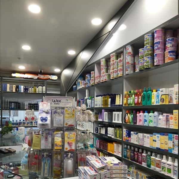 عکس داروخانه دكتر محمودی خواه در فاز چهار مهرشهر کرج