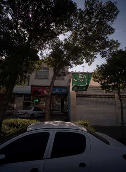 عکس الکتریکی در راه آهن مشهد