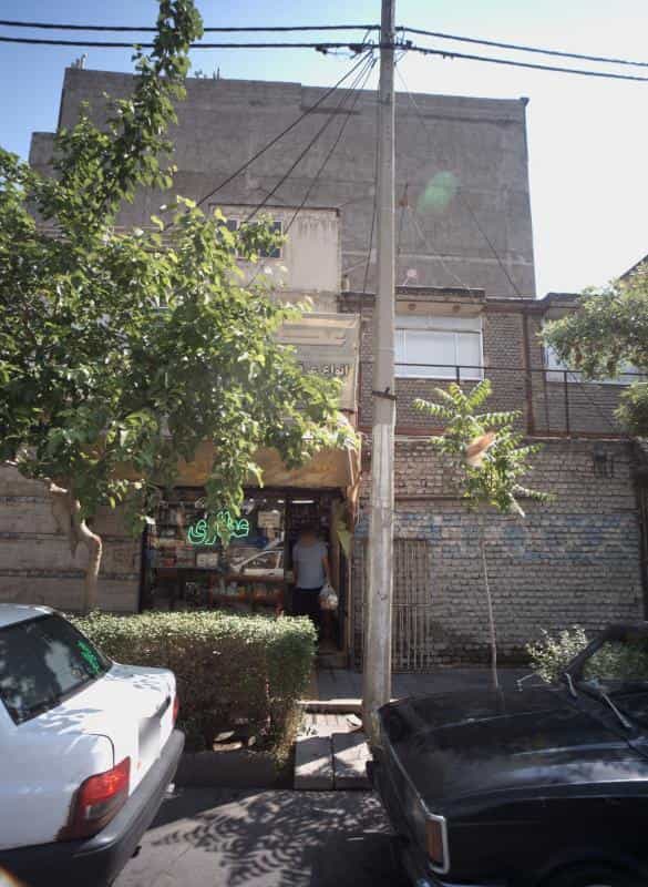 عکس عطاری در ایثار مشهد