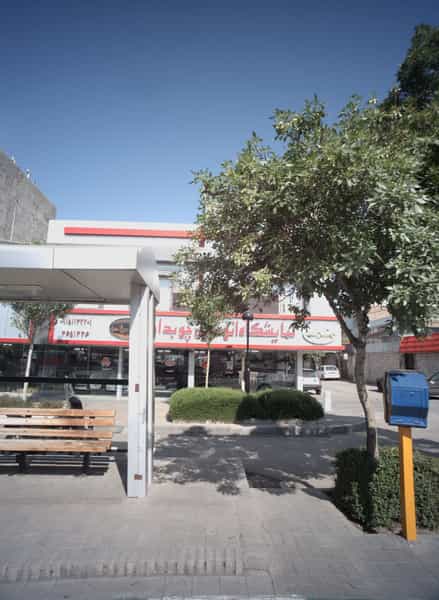 عکس نمایشگاه اتومبیل چوبدار در کارمندان اول مشهد