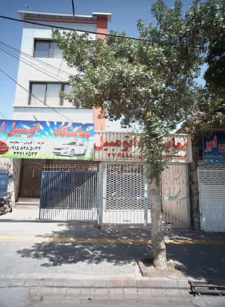 عکس نمایشگاه اتومبیل پیروز در رسالت مشهد