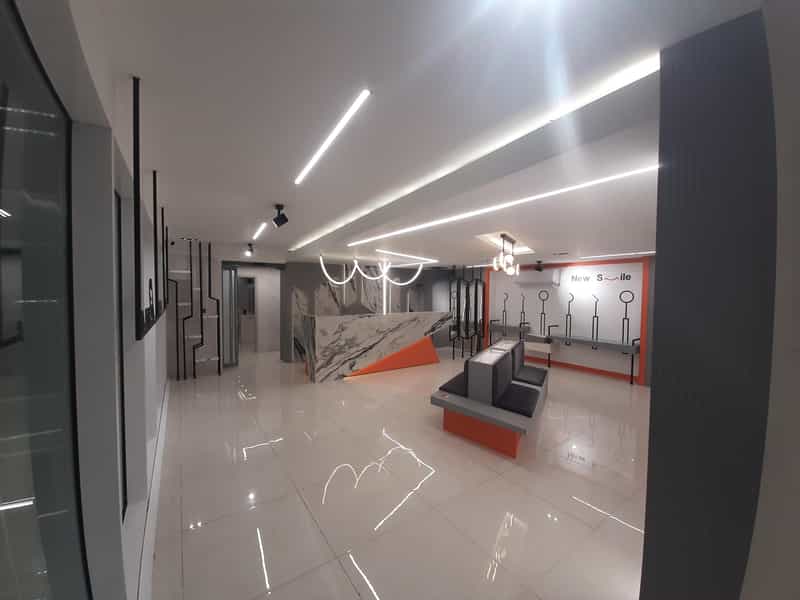 عکس دندانپزشکی دکتر زهرا صداقتی جهرمی در فرهنگ شهر شیراز