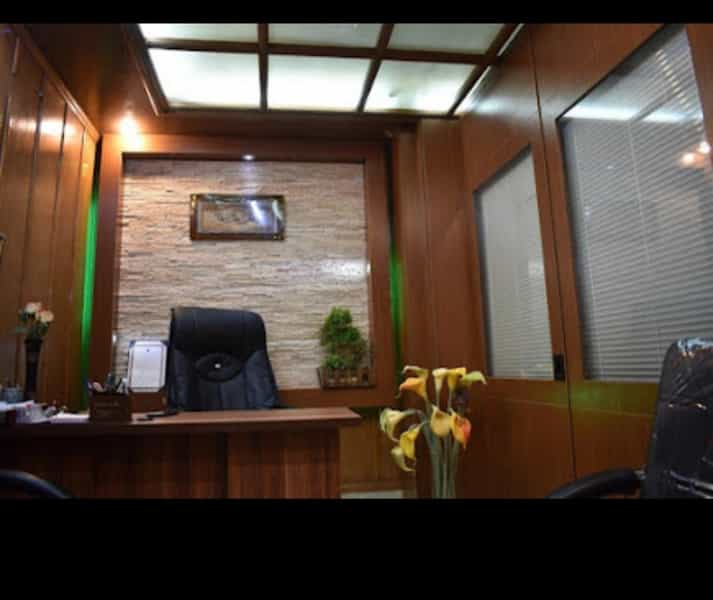عکس مرکز مشاوره و روانشناسی روزبه در هنرستان مشهد