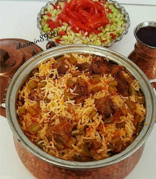 عکس پیتزا و اسنک زرشام در بیست و چهار متری اصفهان