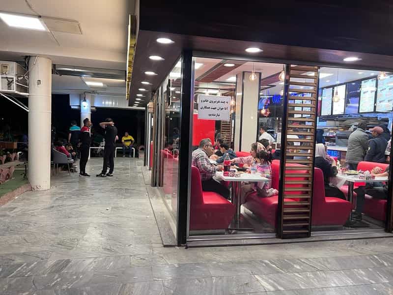 عکس دولپی در خانه اصفهان اصفهان