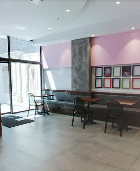 عکس پرپروک در پاسداران تهران