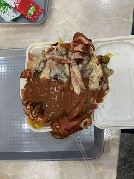 عکس فست فود ممد اژدر در رزکان نو کرج