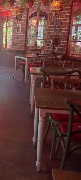 عکس روژ فود فکتوری در فلسطین مشهد