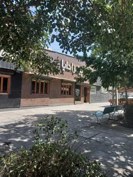 عکس پیتزا دایا در هنرستان مشهد