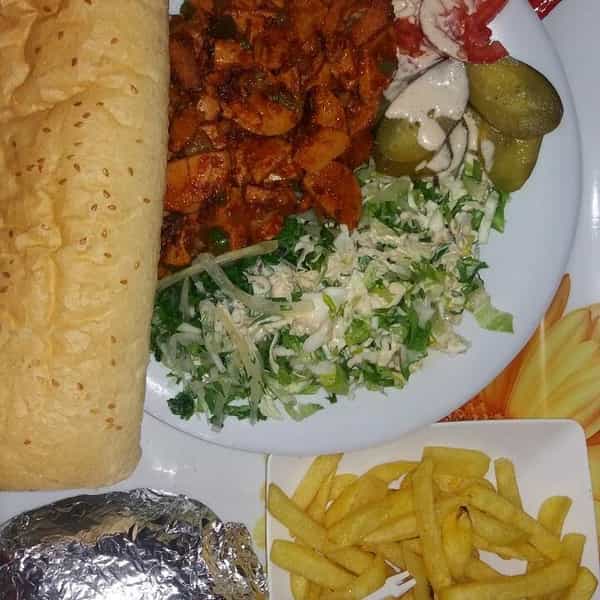 عکس فست فود ارمیا در نیروی هوایی مشهد