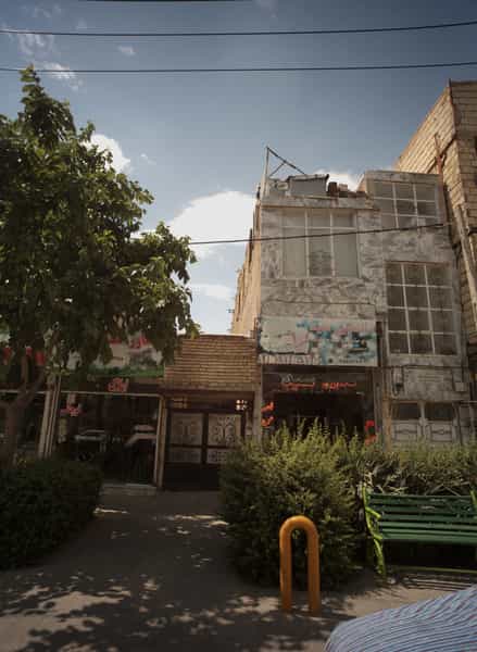 عکس ساندویچ سید در طبرسی شمالی مشهد