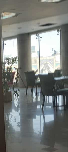 عکس فست فود زیتون لبنان در چهارباغ مشهد