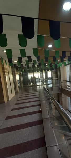عکس فست فود زیتون لبنان در چهارباغ مشهد