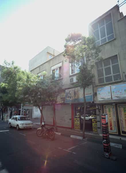 عکس مشاور املاک سماواتی در گلچین تهران