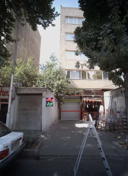 عکس فروشگاه رنگ و ابزار سحر ری