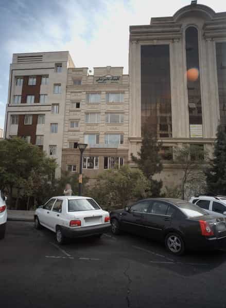 عکس مشاورین املاک معنوی در سعادت آباد تهران