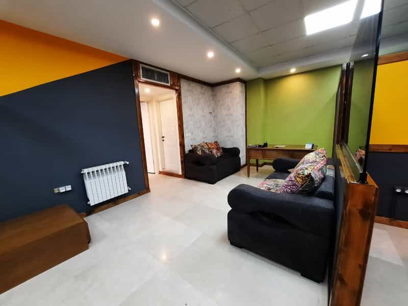 عکس عباسی هوم در پونک جنوبی تهران