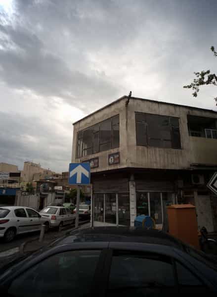 عکس مشاورین املاک رکورد ویلان در شاهد تهران