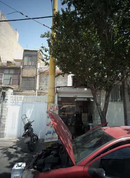 عکس تعمیرات لوازم برقی در مطهری تهران