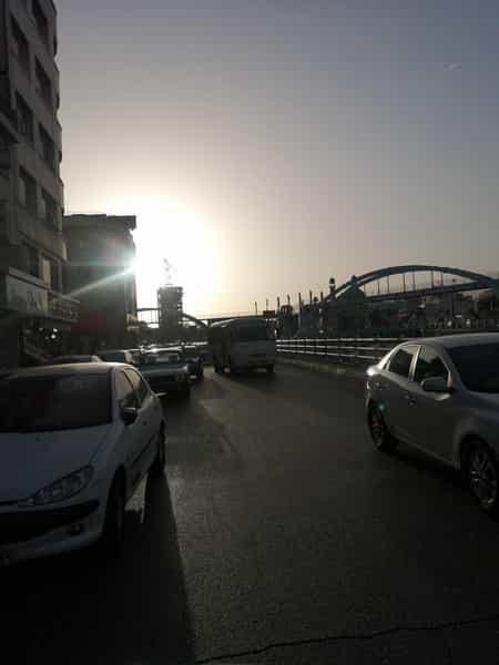 عکس بازار موبایل رسالت در هفت حوض تهران