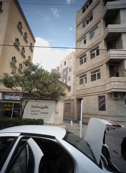 عکس مشاورین مسکن پاژ در اقبال مشهد