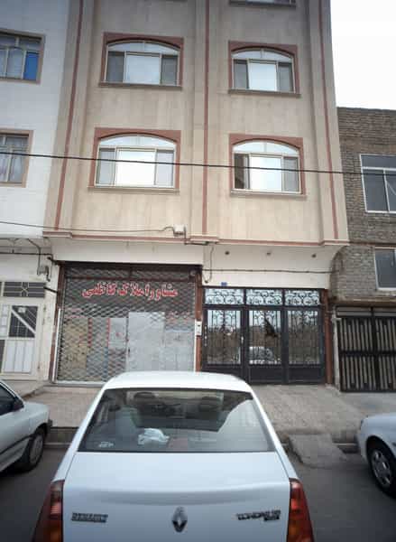 عکس مشاور املاک کاظمی در کارمندان دوم مشهد