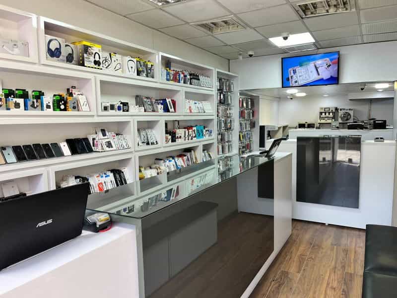 عکس تعمیرات موبایل کمپانی در دهقان ویلا کرج