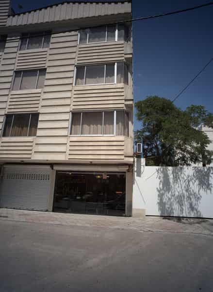 عکس مسکن ایمان در هنرستان مشهد