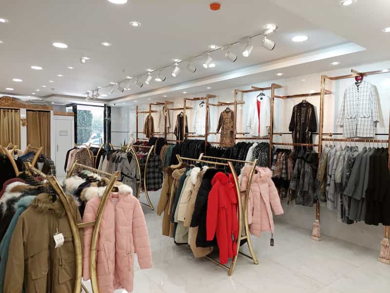 عکس مانتو میرداماد در خانه اصفهان اصفهان