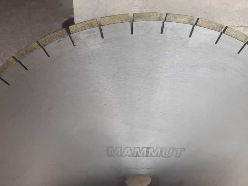 عکس مونتاژ دیسک پژمان( صادق پور) در محمود آباد اصفهان