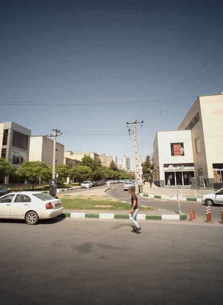 عکس فروشگاه پوشاک آلیان در اقبال مشهد