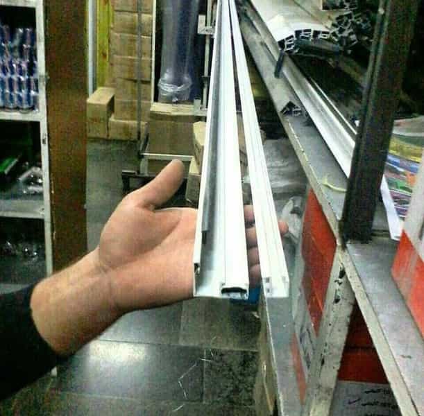 عکس فروش و نصب انواع شیشه سکوریت (رویال شیشه) در کوهسار تهران