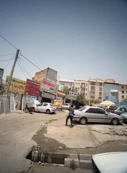 عکس توری و پنجره دوجداره در آسمان تهران