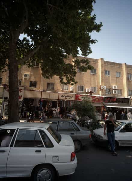 عکس فروشگاه پوشاک در عنصری مشهد