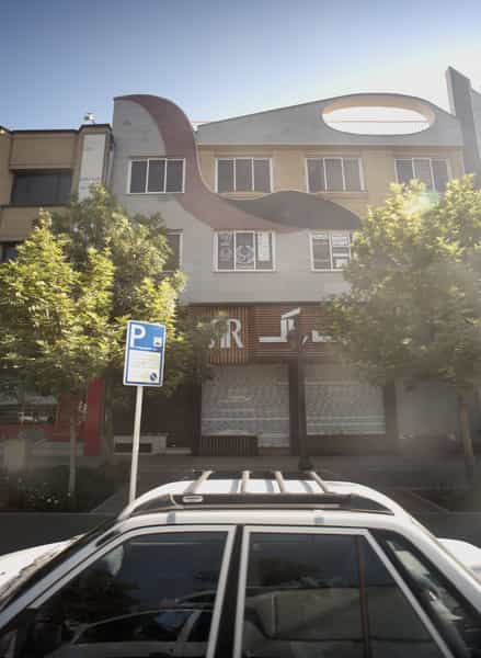 عکس فروشگاه پوشاک رویال راک در بهشت مشهد