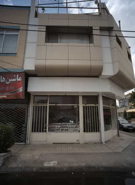 عکس شیشه ثامن در دانشجو مشهد