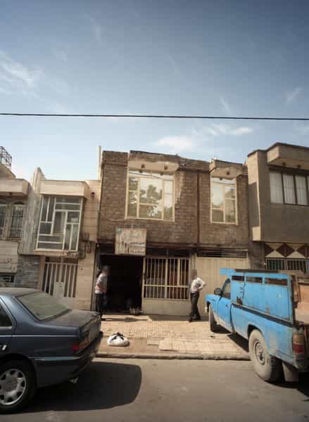 عکس آهنگری حسین بندین در رسالت مشهد