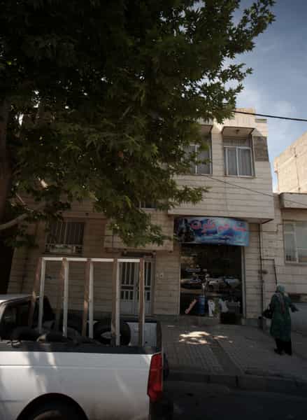 عکس شیشه خم فلوت در شفا مشهد