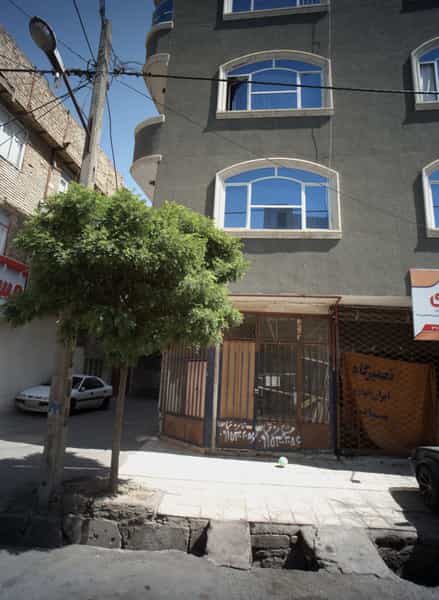 عکس کارگاه صنایع چوبی در حضرت ابوطالب مشهد