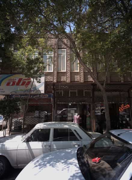 عکس فروشگاه پوشاک در رسالت مشهد