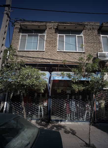 عکس فروشگاه پوشاک در کارگران مشهد