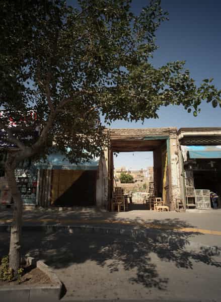 عکس کارگاه محصولات چوبی در عامل مشهد