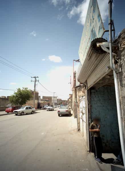 عکس جوشکاری ساختمان در پورسینا مشهد