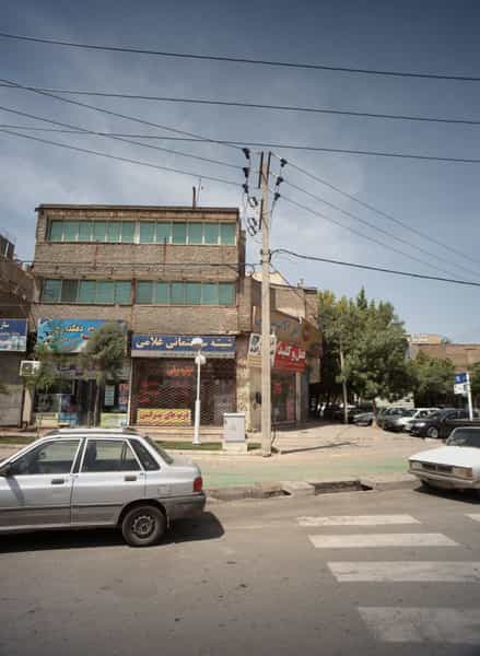 عکس شیشه ساختمانی غلامی شهرک بهارستان مشهد