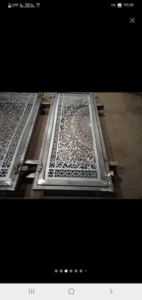 عکس کارگاه درب لیزری میرزائی در شهید کاظمی تهران