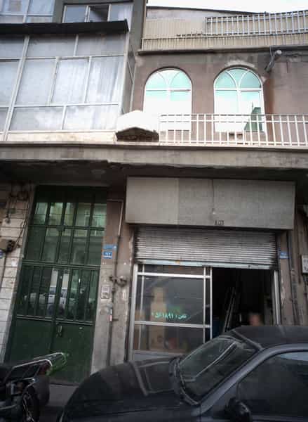 عکس کارگاه درب و پنجره فلزی در شاهد تهران