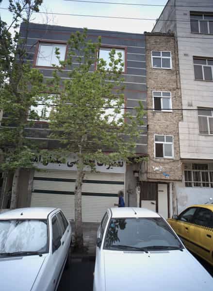 عکس تعمیرات تخصصی مبلمان امید در شمیران نو تهران